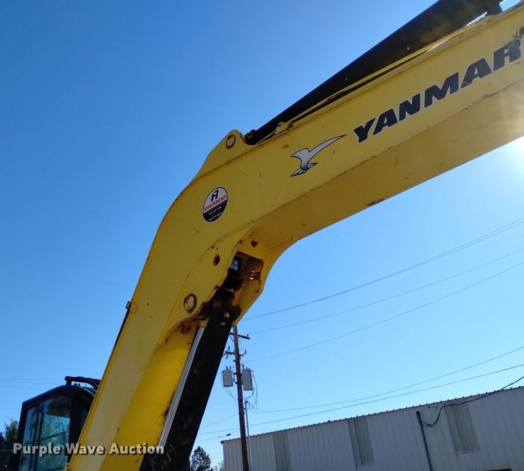 image for item LO9029 Yanmar SV100 mini excavator