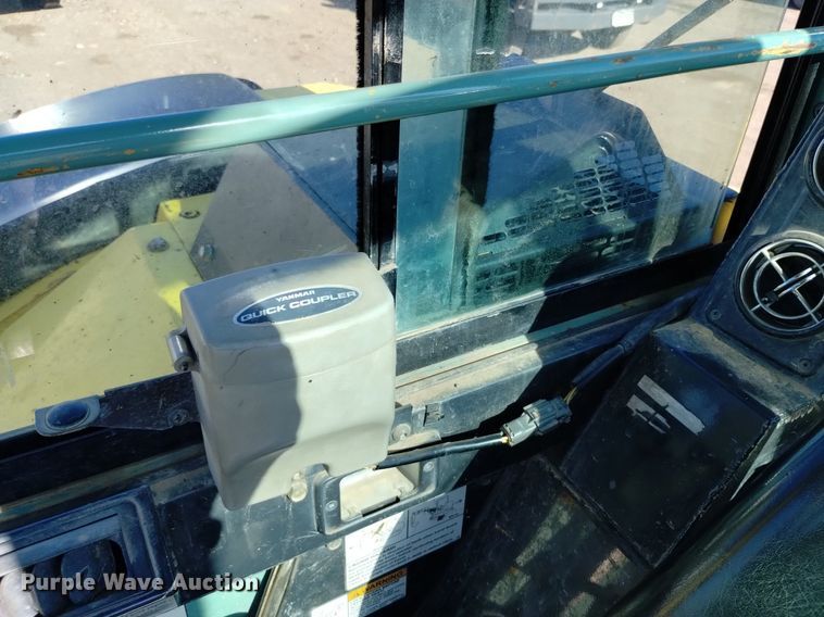 image for item LO9029 Yanmar SV100 mini excavator