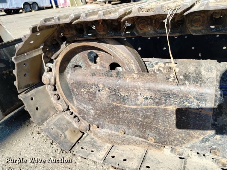 image for item LO9029 Yanmar SV100 mini excavator