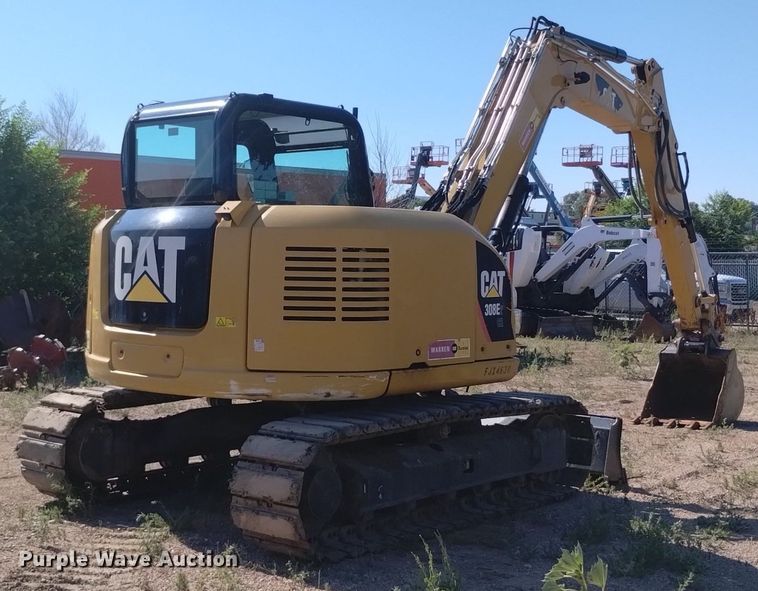 image for item LO9036 2016 Caterpillar 308E2 CR mini excavator