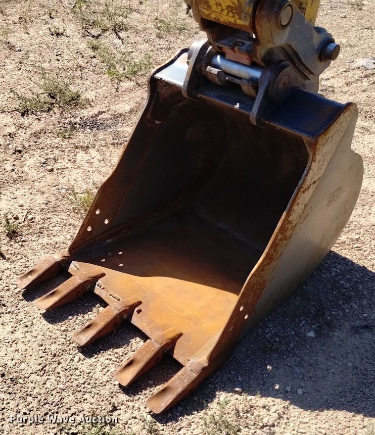 image for item LO9036 2016 Caterpillar 308E2 CR mini excavator