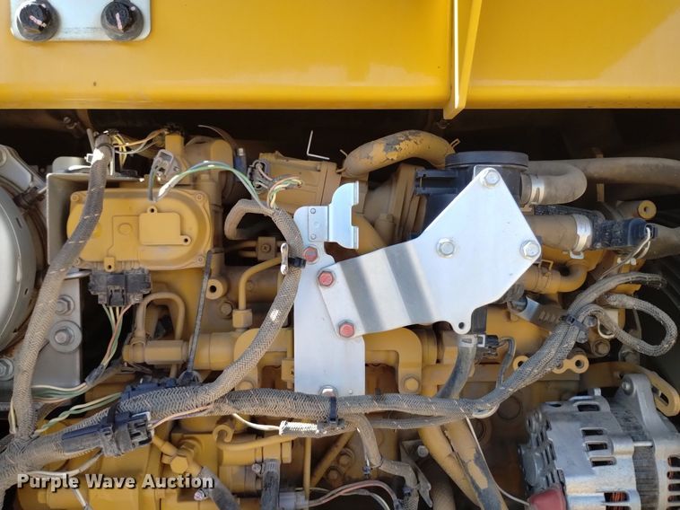 image for item LO9036 2016 Caterpillar 308E2 CR mini excavator