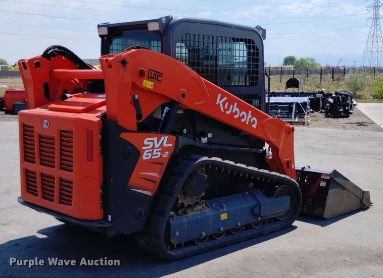 image for item LO9039 2022 Kubota  SVL65-2 tracked skid steer loader