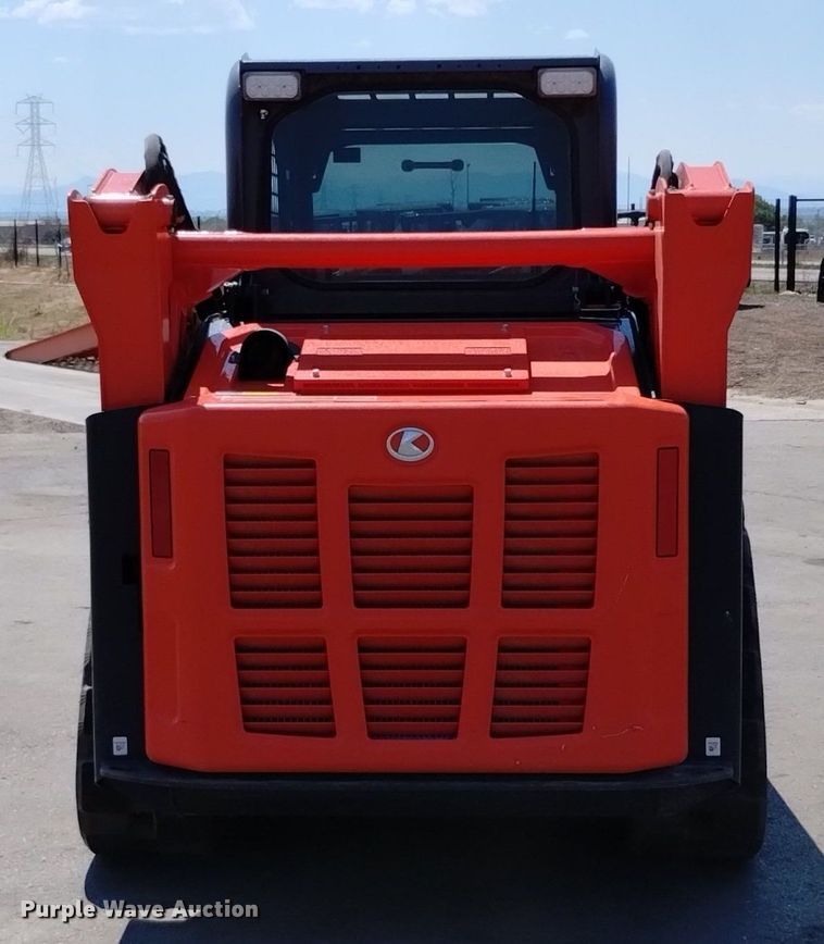 image for item LO9039 2022 Kubota  SVL65-2 tracked skid steer loader