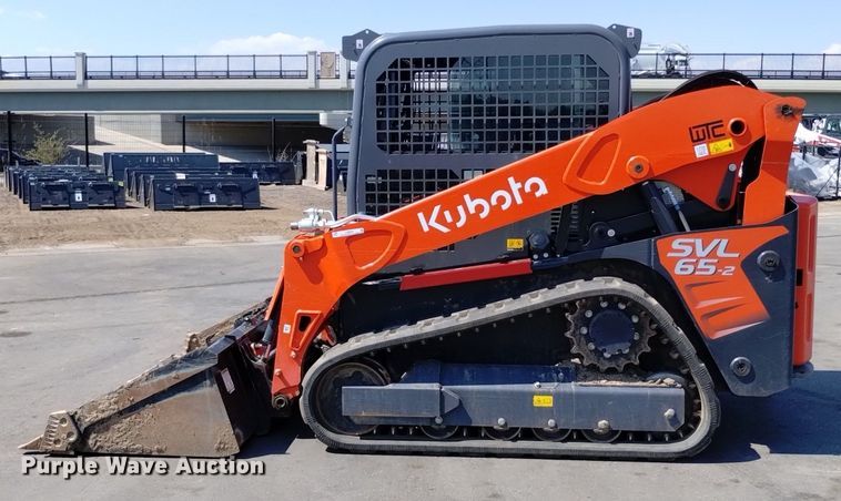image for item LO9039 2022 Kubota  SVL65-2 tracked skid steer loader
