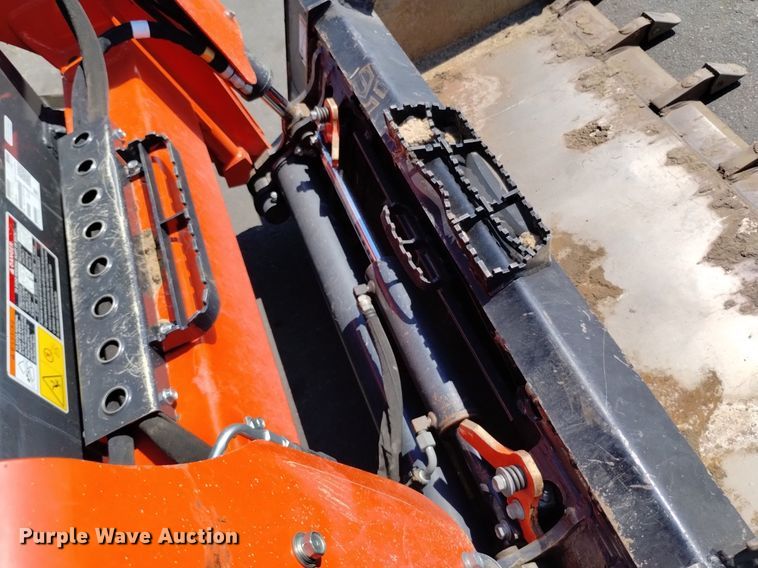 image for item LO9039 2022 Kubota  SVL65-2 tracked skid steer loader