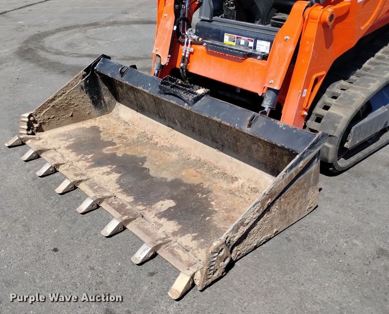 image for item LO9039 2022 Kubota  SVL65-2 tracked skid steer loader