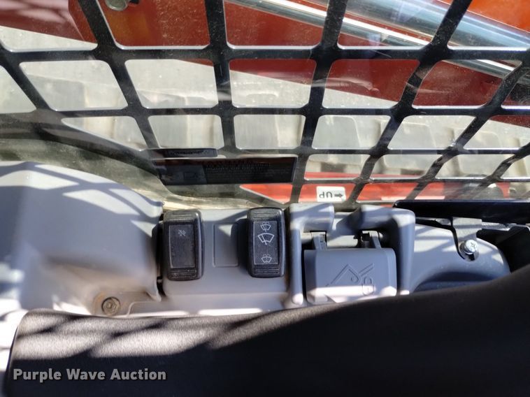 image for item LO9039 2022 Kubota  SVL65-2 tracked skid steer loader