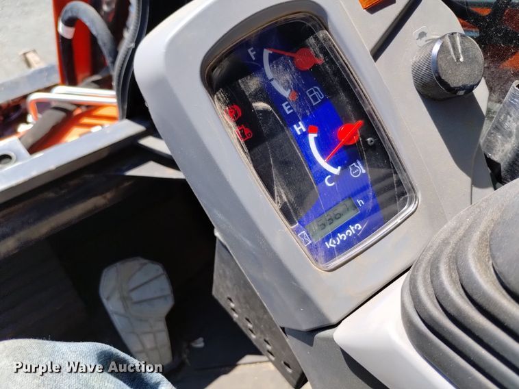 image for item LO9039 2022 Kubota  SVL65-2 tracked skid steer loader