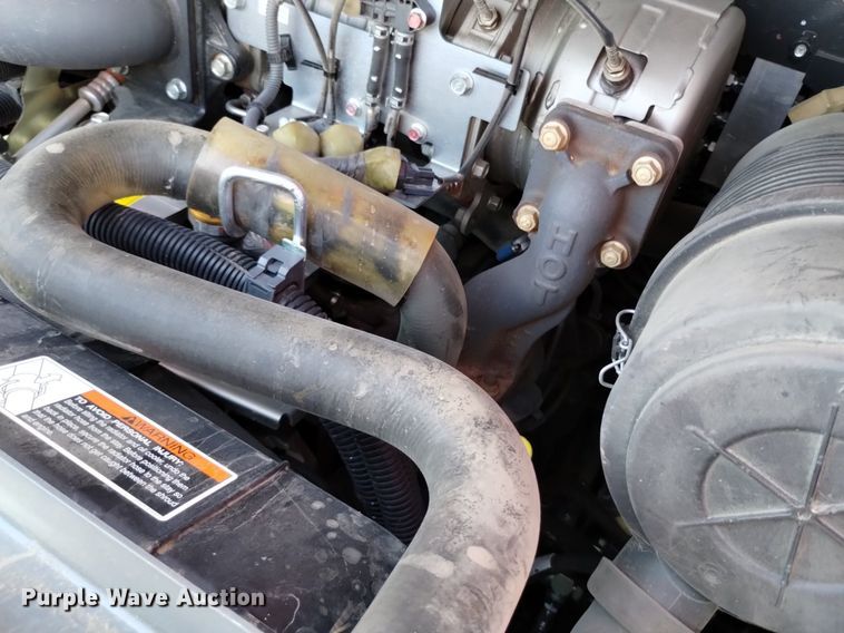 image for item LO9039 2022 Kubota  SVL65-2 tracked skid steer loader