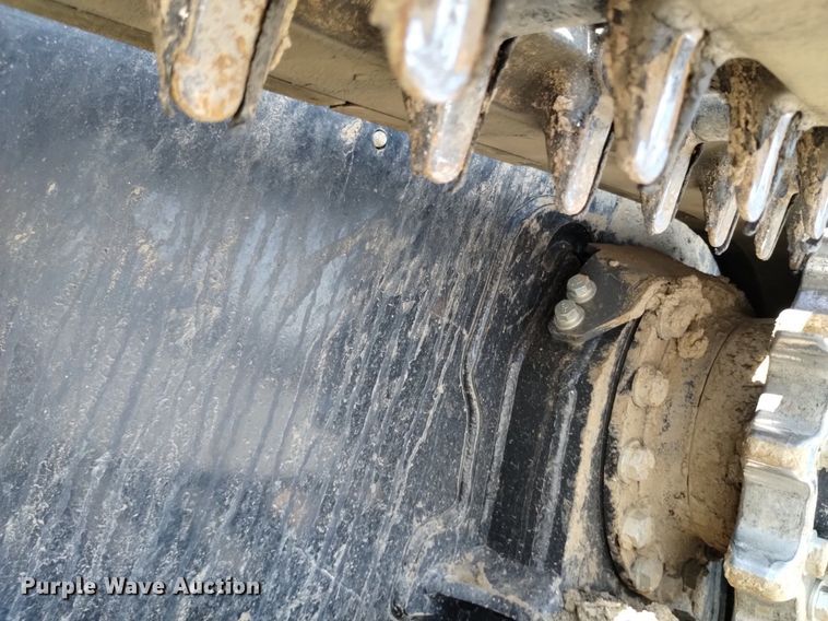 image for item LO9039 2022 Kubota  SVL65-2 tracked skid steer loader