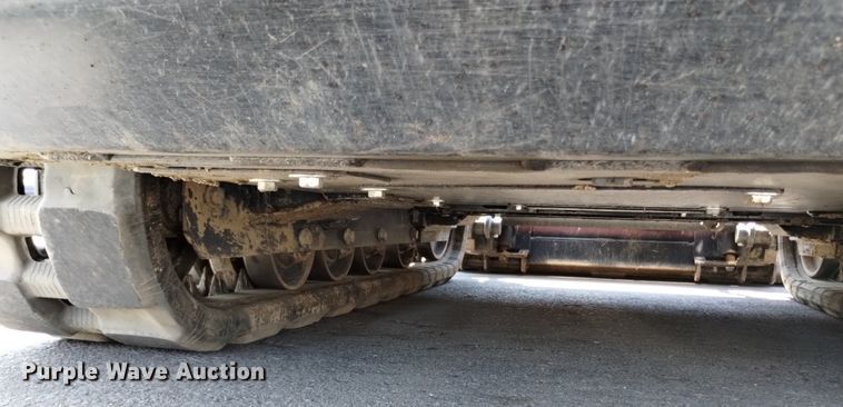 image for item LO9039 2022 Kubota  SVL65-2 tracked skid steer loader