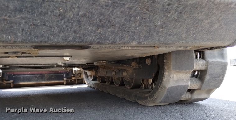 image for item LO9039 2022 Kubota  SVL65-2 tracked skid steer loader