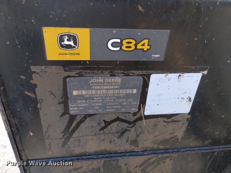 image for item LO9040 2022 John Deere 333G tracked skid steer loader