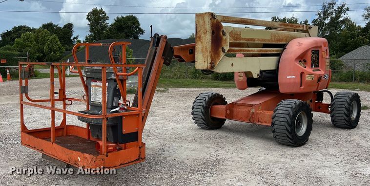 image for item LU9957 2012 JLG 450AJ boom lift