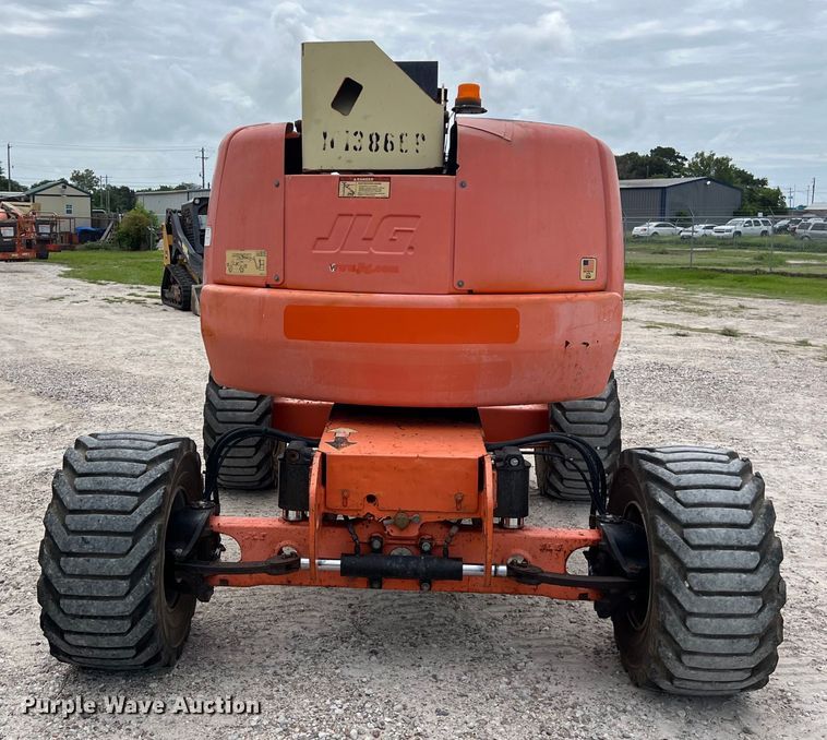 image for item LU9957 2012 JLG 450AJ boom lift