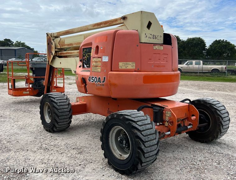 image for item LU9957 2012 JLG 450AJ boom lift