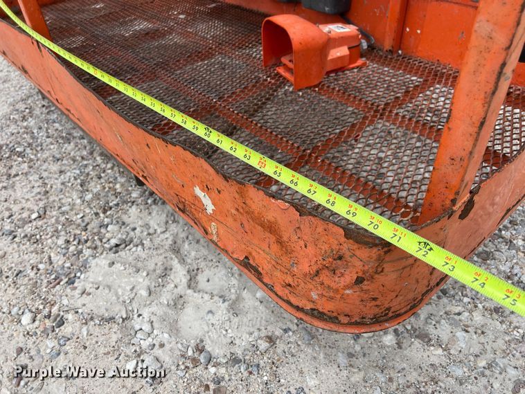 image for item LU9957 2012 JLG 450AJ boom lift