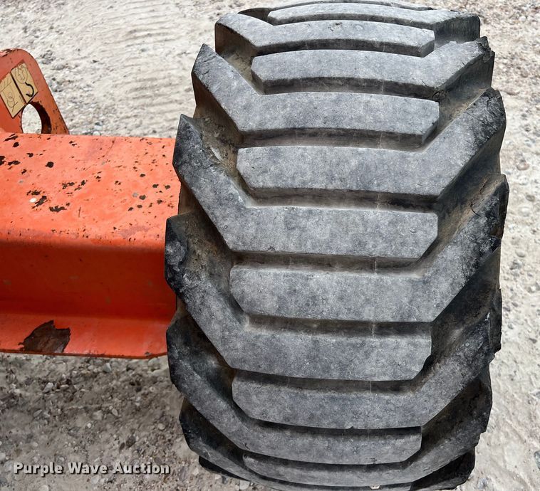 image for item LU9957 2012 JLG 450AJ boom lift