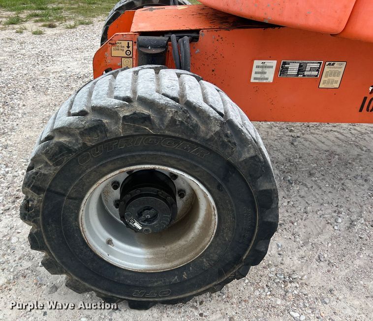 image for item LU9957 2012 JLG 450AJ boom lift