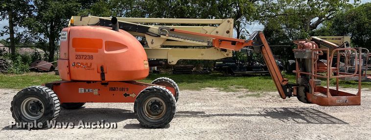 image for item LU9960 2015 JLG 450AJ boom lift