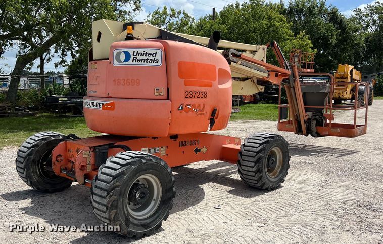 image for item LU9960 2015 JLG 450AJ boom lift