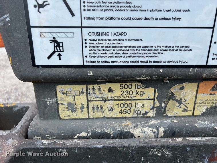 image for item LU9960 2015 JLG 450AJ boom lift