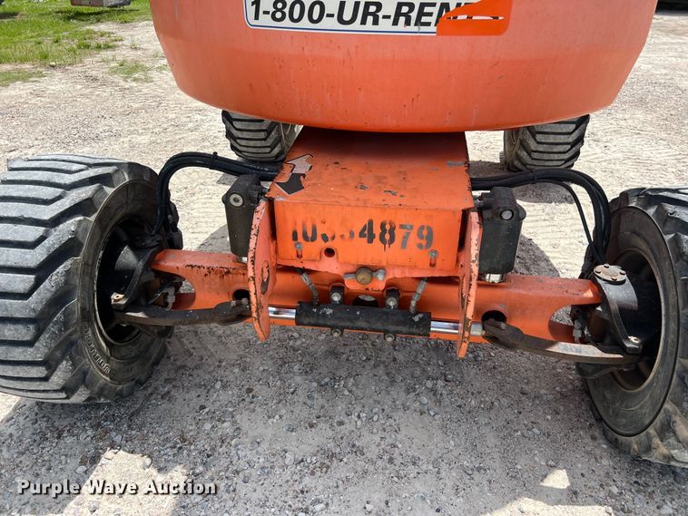 image for item LU9960 2015 JLG 450AJ boom lift