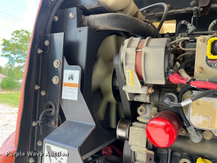 image for item LU9960 2015 JLG 450AJ boom lift