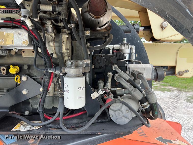 image for item LU9960 2015 JLG 450AJ boom lift