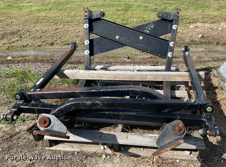 image for item LU9998 Caterpillar D3K sweeps