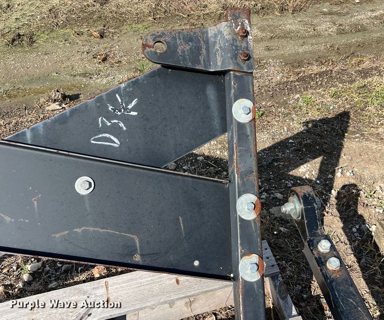 image for item LU9998 Caterpillar D3K sweeps