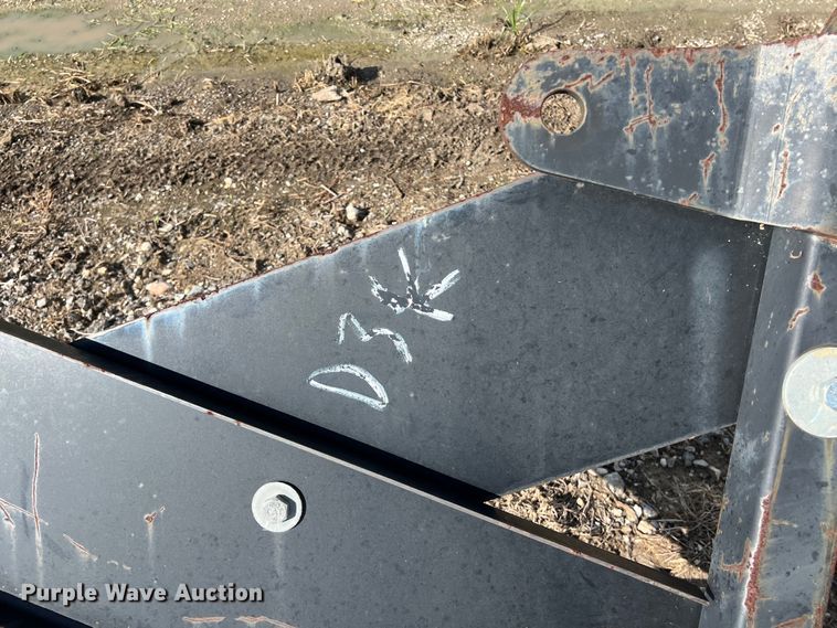 image for item LU9998 Caterpillar D3K sweeps