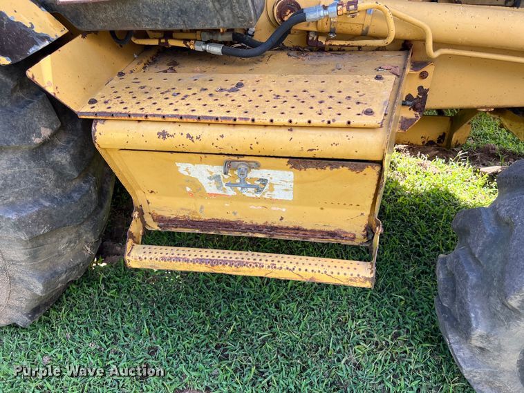 image for item LV9021 1997 Caterpillar 416C backhoe