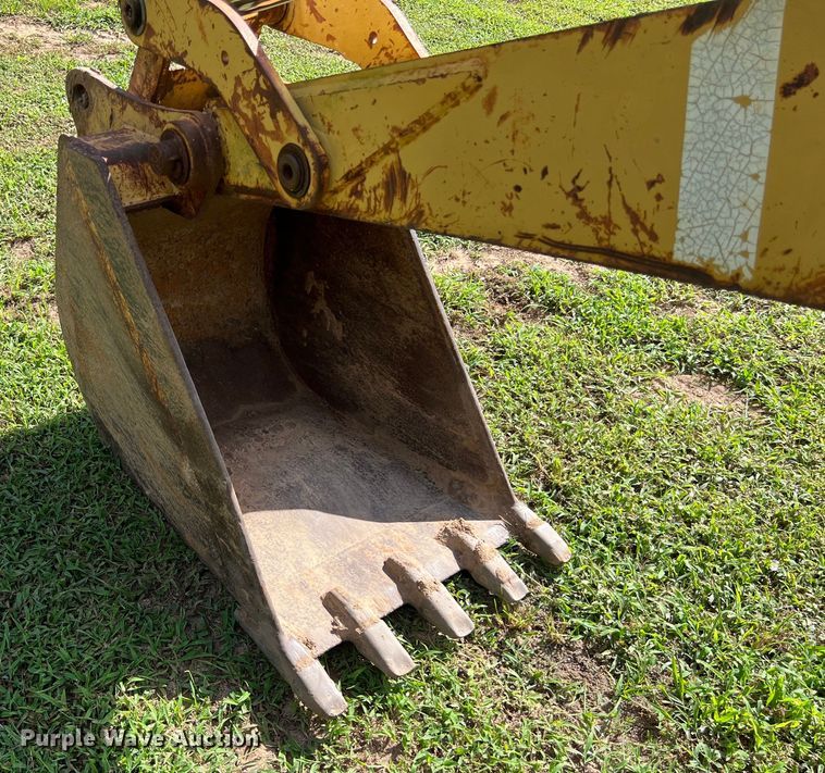 image for item LV9021 1997 Caterpillar 416C backhoe