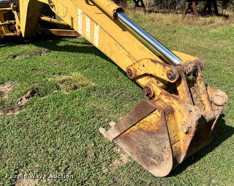 image for item LV9021 1997 Caterpillar 416C backhoe