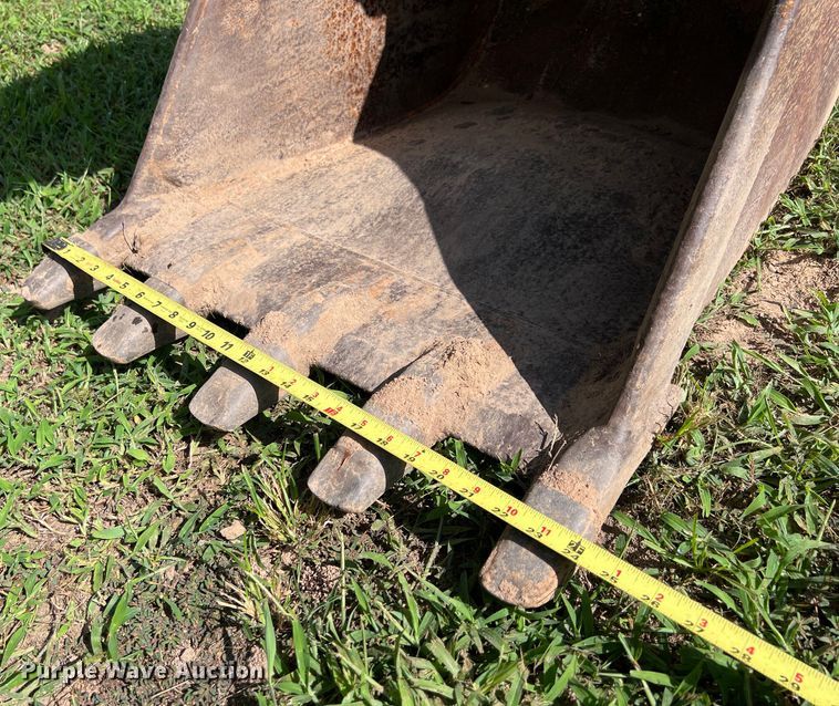 image for item LV9021 1997 Caterpillar 416C backhoe