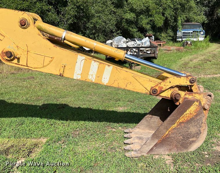 image for item LV9021 1997 Caterpillar 416C backhoe