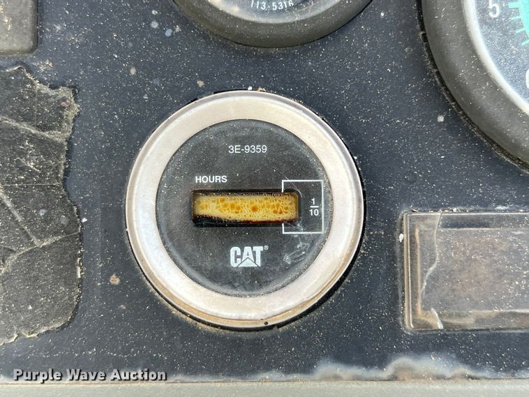 image for item LV9021 1997 Caterpillar 416C backhoe