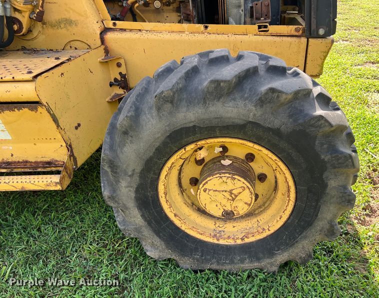 image for item LV9021 1997 Caterpillar 416C backhoe