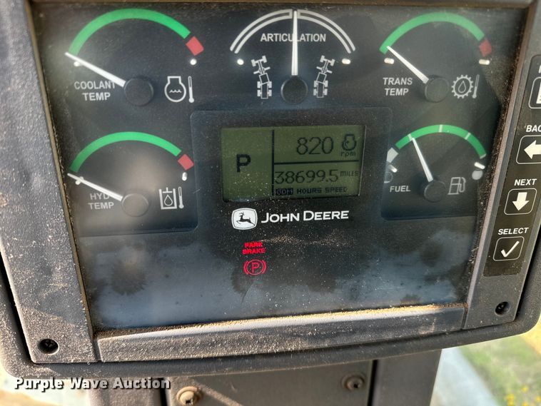 image for item MU9871 2006 John Deere 770D motor grader