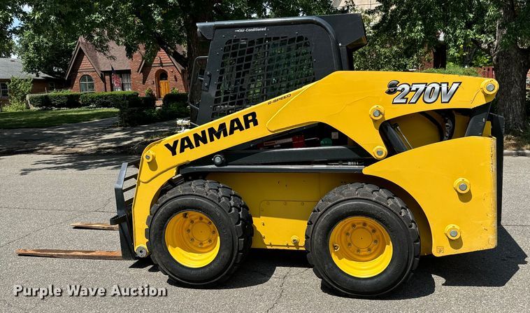 image for item MU9876 Yanmar S270V-1 skid steer loader
