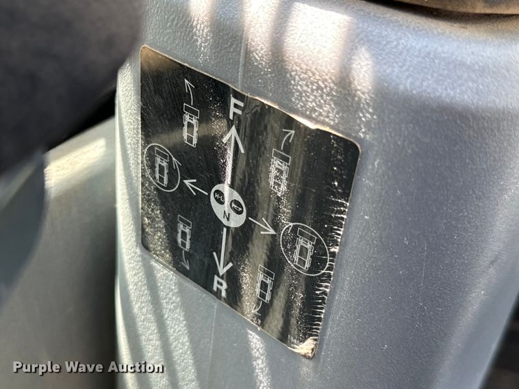 image for item MU9876 Yanmar S270V-1 skid steer loader