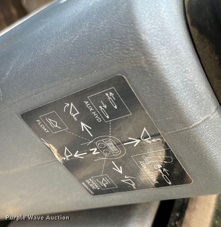 image for item MU9876 Yanmar S270V-1 skid steer loader