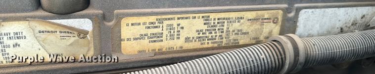 image for item MU9939 1994 White GMC water truck