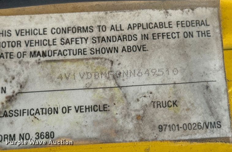 image for item MU9941 1992 White GMC WCA water truck