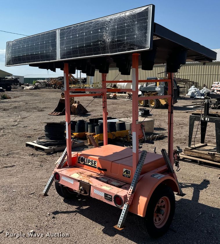 image for item MU9958 Allmand Bros 96SE253LS message board trailer