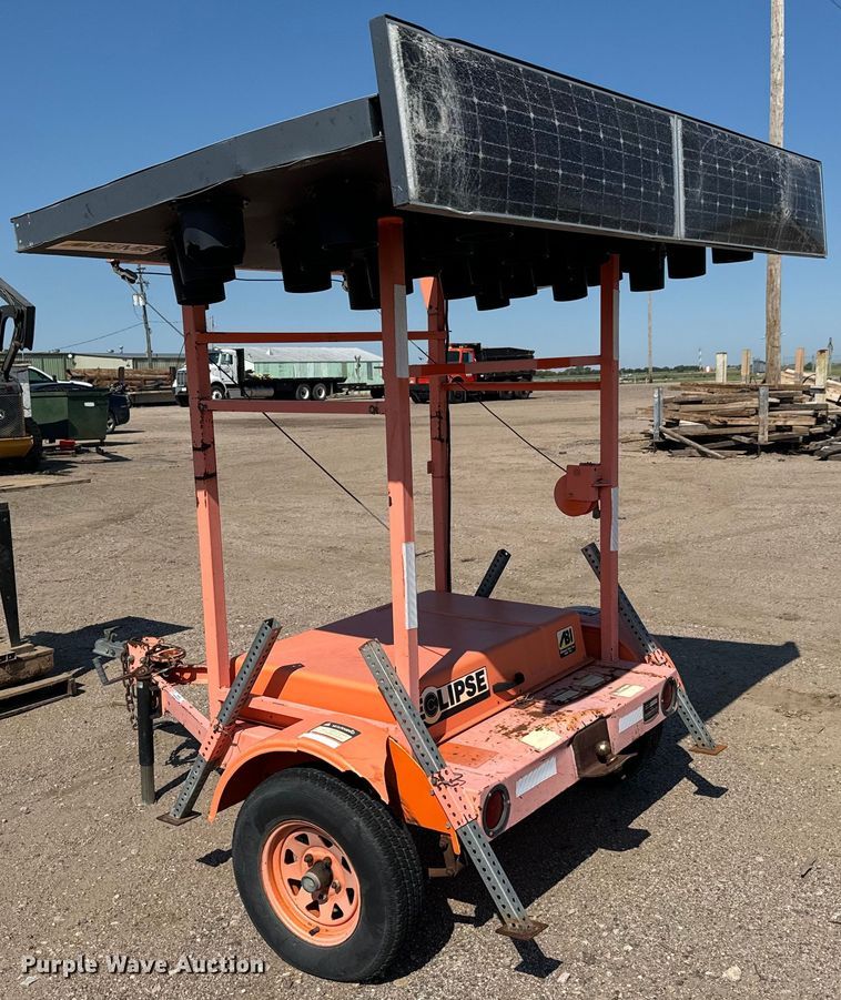 image for item MU9958 Allmand Bros 96SE253LS message board trailer