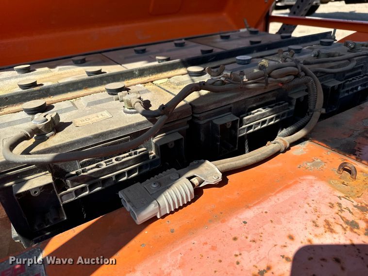 image for item MU9958 Allmand Bros 96SE253LS message board trailer