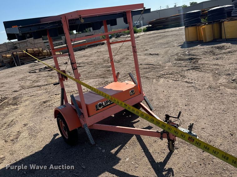 image for item MU9958 Allmand Bros 96SE253LS message board trailer